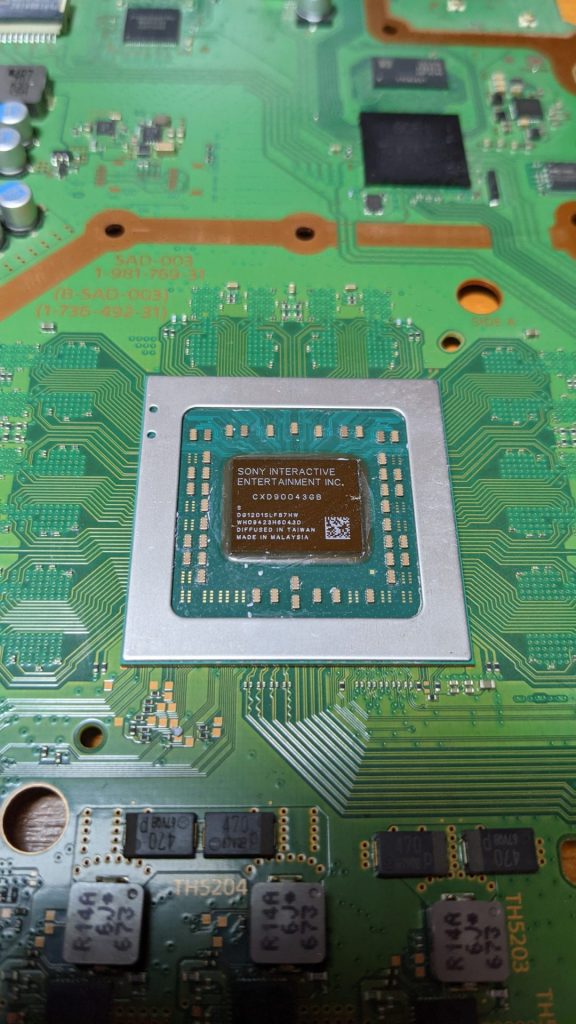 Curatare detaliata consola gaming
