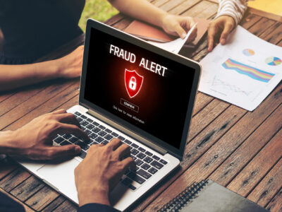 Capcanele din social media – phishing in Romania, mesaje false, concursuri inselatoare, pagini clonate